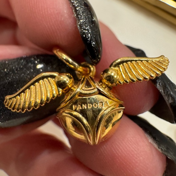 925 Silver Golden Snitch Dangle Charm - Picture 2 of 2